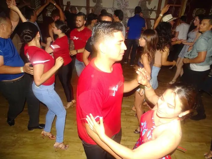 Melómano's 4th Anniversary Celebration gallery photo