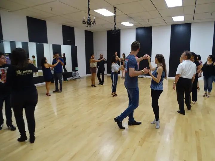 Melómano Bachata Social - September 2018 gallery photo