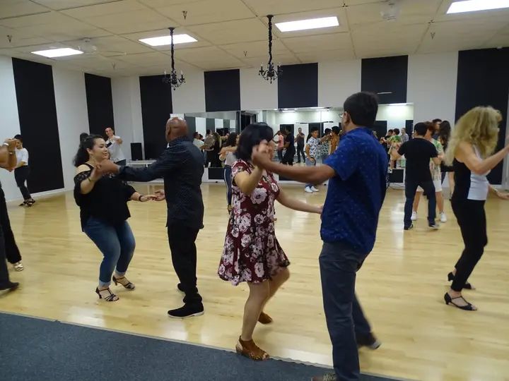 Melómano Bachata Social - September 2018 gallery photo