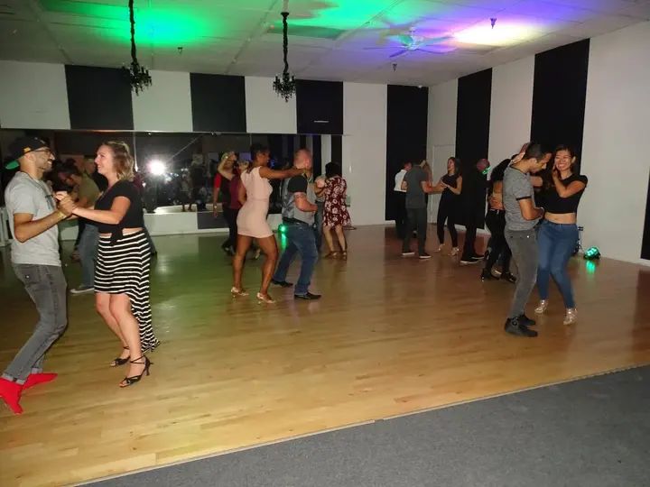 Melómano Bachata Social - September 2018 gallery photo