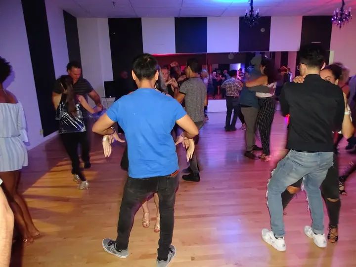 Melómano Bachata Social - September 2018 gallery photo