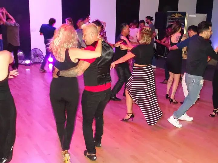 Melómano Bachata Social - September 2018 gallery photo