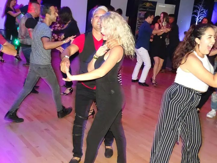 Melómano Bachata Social - September 2018 gallery photo
