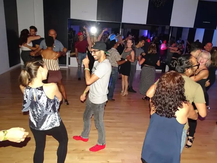Melómano Bachata Social - September 2018 gallery photo