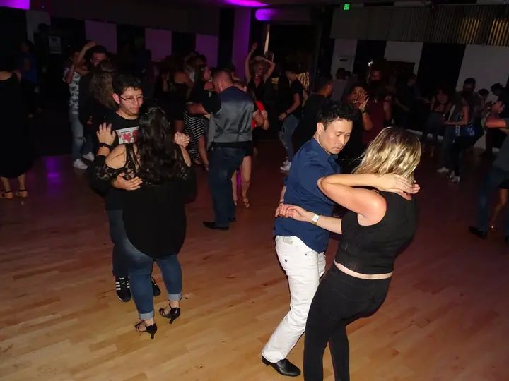 Melómano Bachata Social - September 2018 gallery photo