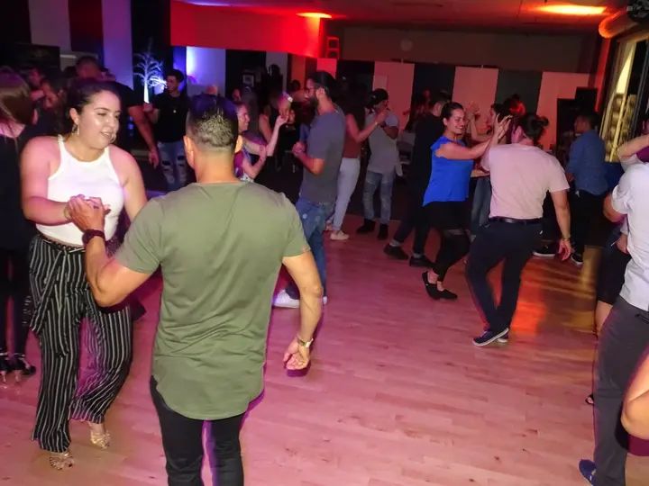 Melómano Bachata Social - September 2018 gallery photo