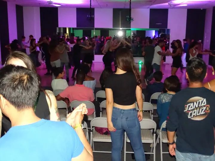 Melómano Bachata Social - September 2018 gallery photo