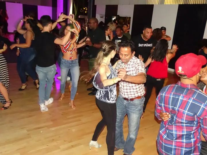 Melómano Bachata Social - September 2018 gallery photo