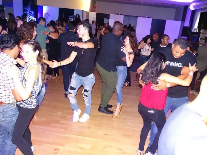 Melómano Bachata Social - September 2018 gallery photo
