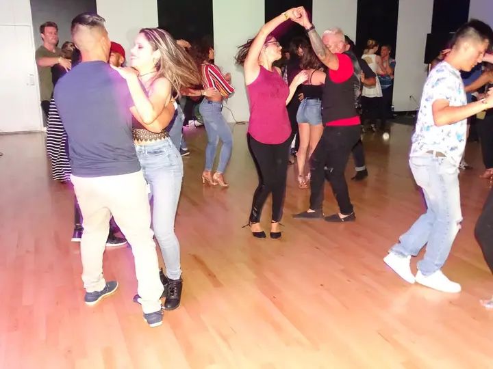 Melómano Bachata Social - September 2018 gallery photo