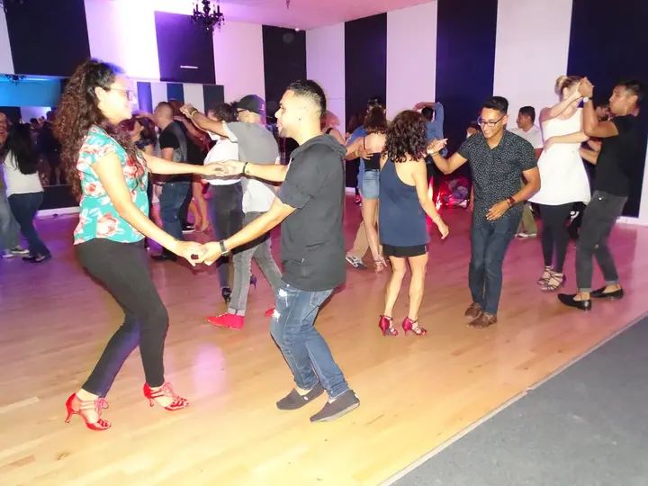 Melómano Bachata Social - September 2018 gallery photo