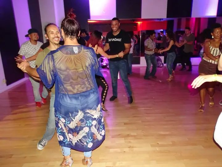 Melómano Bachata Social - September 2018 gallery photo
