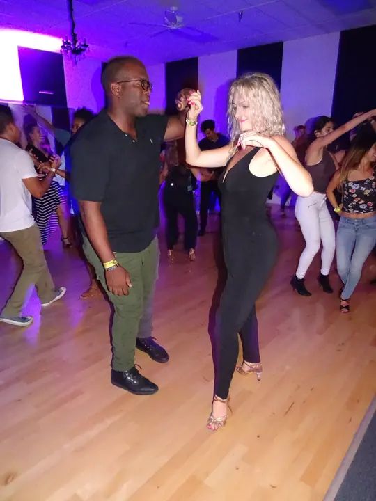 Melómano Bachata Social - September 2018 gallery photo