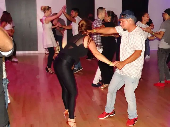 Melómano Bachata Social - September 2018 gallery photo