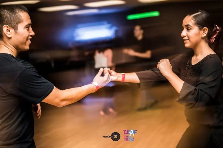 Unique Social Super Night gallery photo