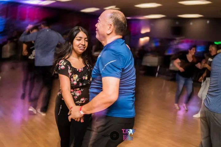 Unique Social Super Night gallery photo