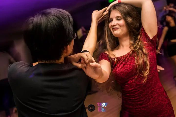 Unique Social Super Night gallery photo