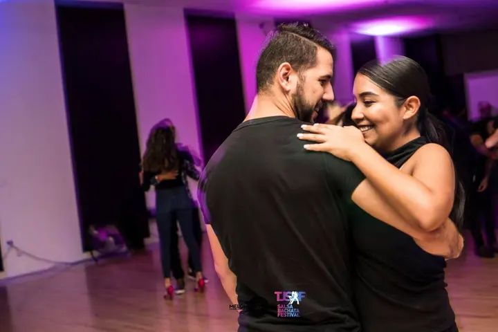 Unique Social Super Night gallery photo
