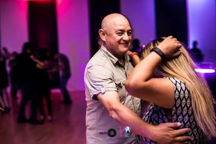 Unique Social Super Night gallery photo