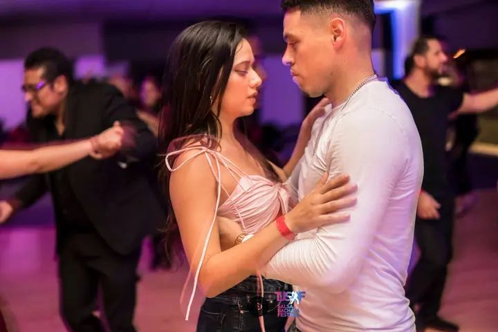 Unique Social Super Night gallery photo
