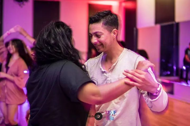 Unique Social Super Night gallery photo