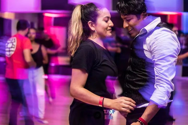 Unique Social Super Night gallery photo