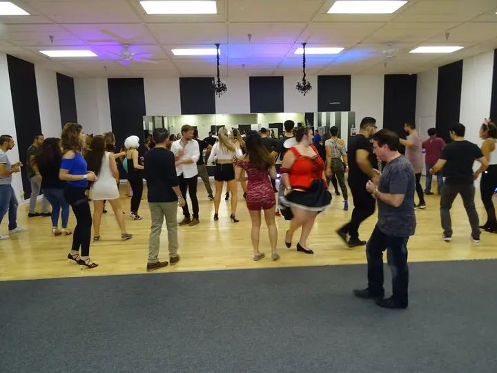 BACHATA SOCIAL 2018 (HALLOWEEN EDITION) gallery photo