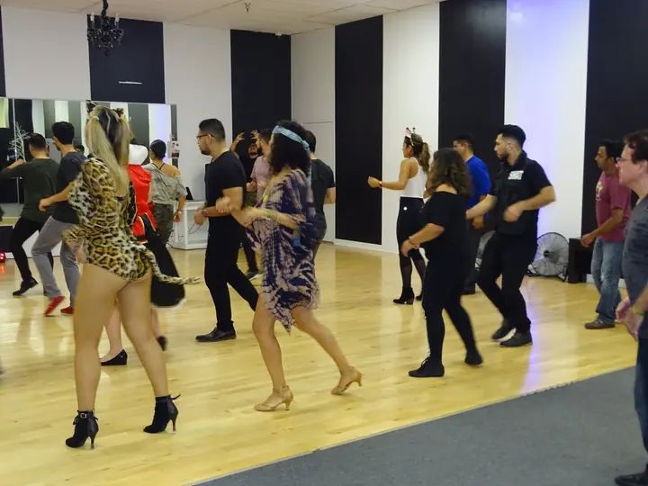 BACHATA SOCIAL 2018 (HALLOWEEN EDITION) gallery photo