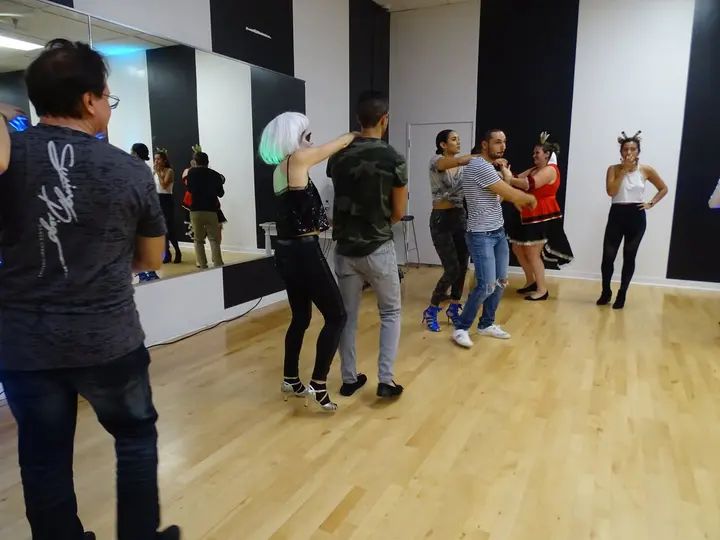 BACHATA SOCIAL 2018 (HALLOWEEN EDITION) gallery photo