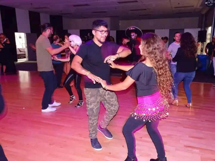 BACHATA SOCIAL 2018 (HALLOWEEN EDITION) gallery photo