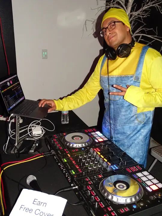 BACHATA SOCIAL 2018 (HALLOWEEN EDITION) gallery photo