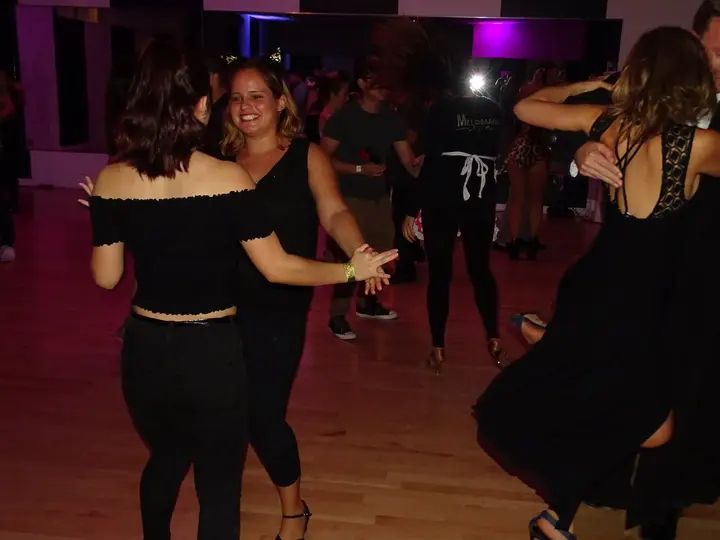 BACHATA SOCIAL 2018 (HALLOWEEN EDITION) gallery photo