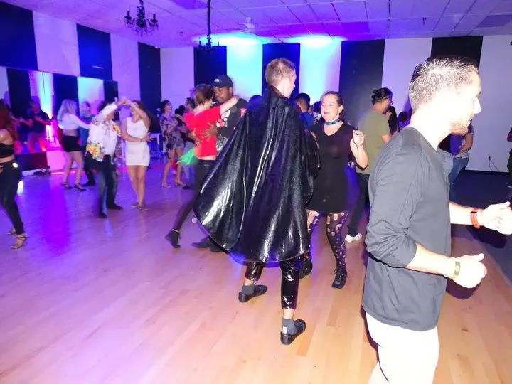 BACHATA SOCIAL 2018 (HALLOWEEN EDITION) gallery photo
