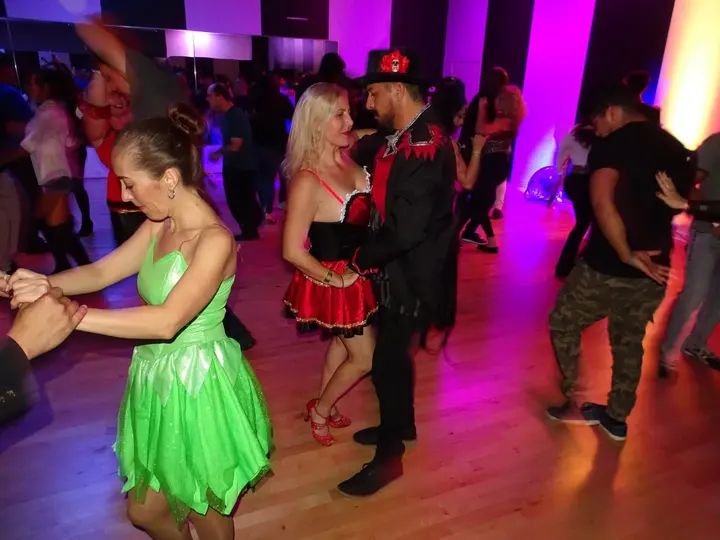 BACHATA SOCIAL 2018 (HALLOWEEN EDITION) gallery photo