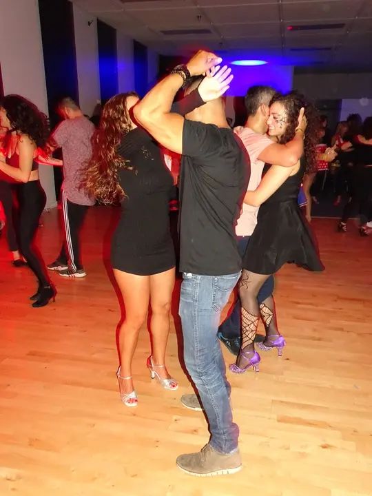 BACHATA SOCIAL 2018 (HALLOWEEN EDITION) gallery photo
