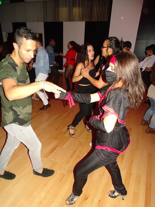 BACHATA SOCIAL 2018 (HALLOWEEN EDITION) gallery photo