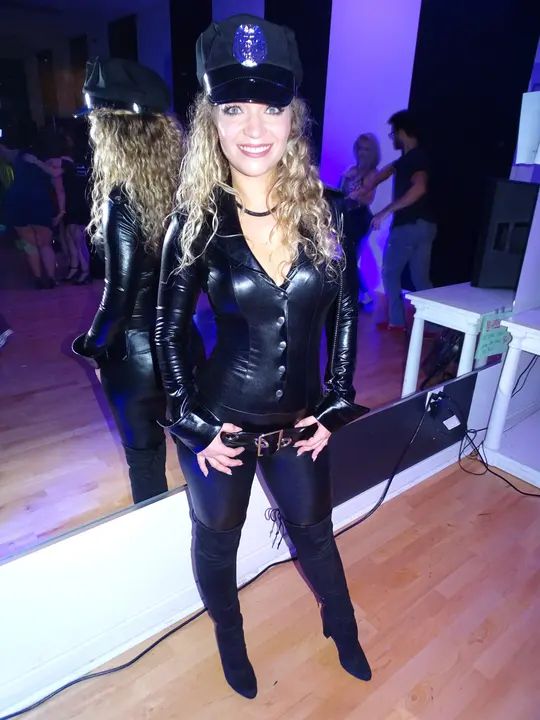 BACHATA SOCIAL 2018 (HALLOWEEN EDITION) gallery photo