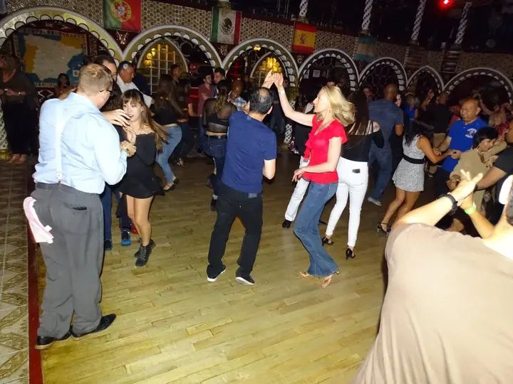 NOVEMBER 2018 SOCIAL gallery photo