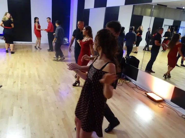 TRAIN FOR CHANGE CHARITY GALA gallery photo