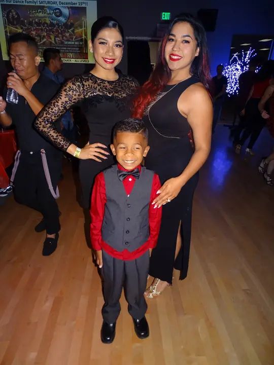 TRAIN FOR CHANGE CHARITY GALA gallery photo