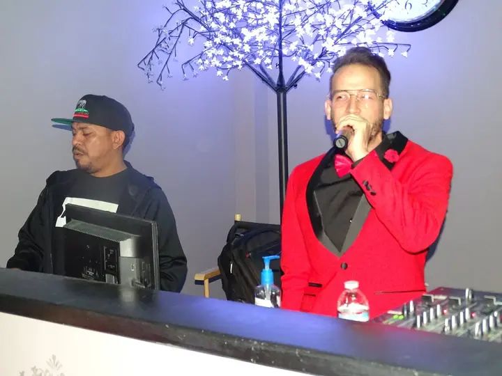 TRAIN FOR CHANGE CHARITY GALA gallery photo