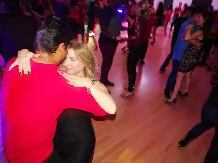 TRAIN FOR CHANGE CHARITY GALA gallery photo