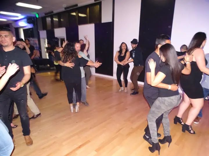 March 2019 Bachata Social gallery photo