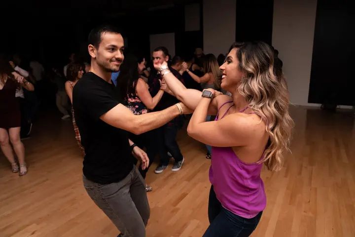 Melómano Bachata Social | April 2019 (Part 1) gallery photo