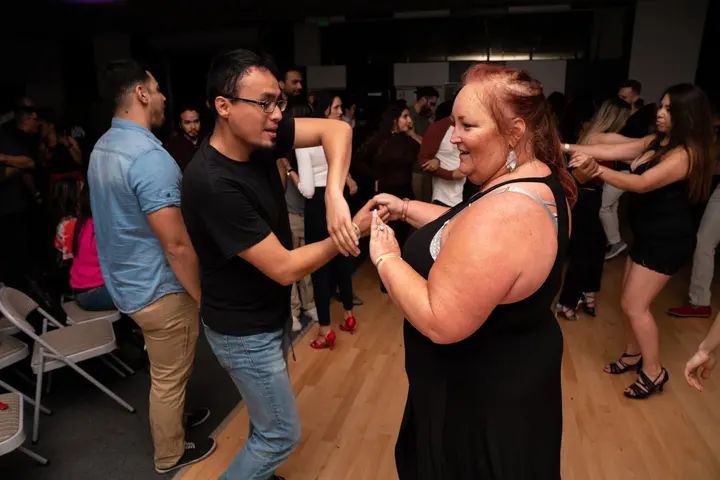 Melómano Bachata Social | April 2019 (Part 1) gallery photo