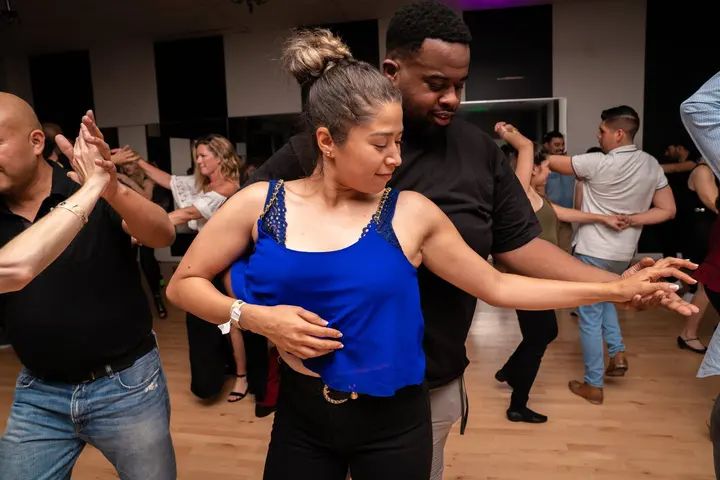 Melómano Bachata Social | April 2019 (Part 1) gallery photo