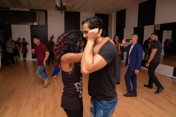 Melómano Bachata Social | April 2019 (Part 1) gallery photo