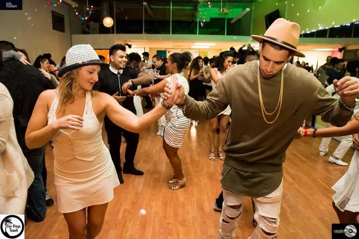 #MelomanoEntertainment #SDTouch #WInterWhiteAffair