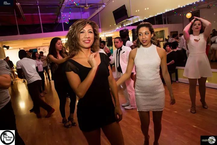 #MelomanoEntertainment #SDTouch #WInterWhiteAffair