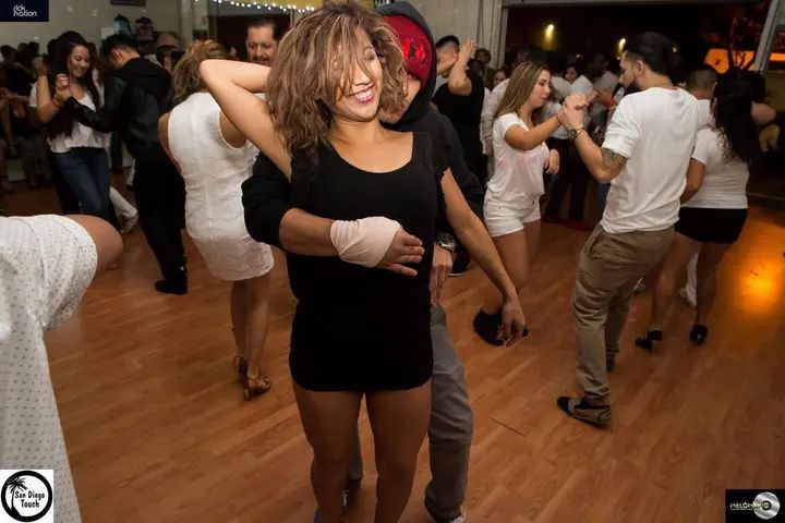 #MelomanoEntertainment #SDTouch #WInterWhiteAffair